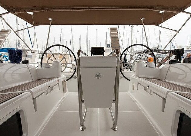 yacht_JeanneauSunOdyssey_439_Kallisti_20_750